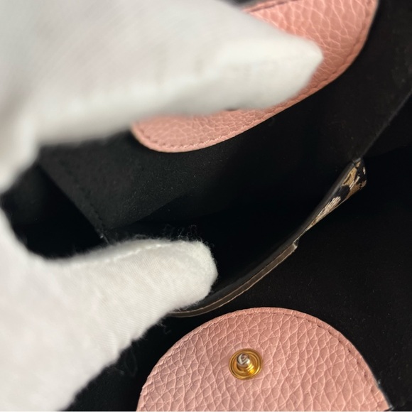 SALVATORE FERRAGAMO Baby Pink Gancini Mini Shopper Tote with dustbag - Picture 9 of 15